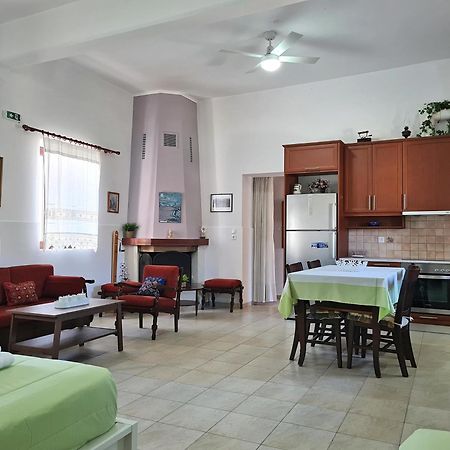 Enastron Vacation House Kíssamos Extérieur photo
